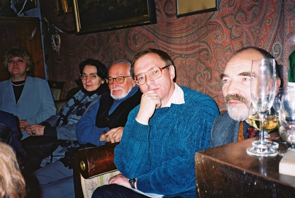 31 WJP, 2002. Od prawej: Wojciech Piotrowicz, Henryk Mażul z Wilna, Ryszard Danecki z Poznania, Danuta Piotrowicz. Fot. K. Konecka